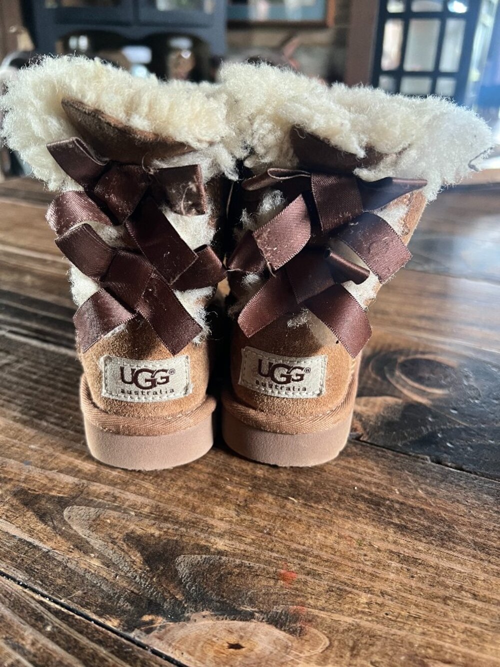 UGG Girls' Bailey Bow II Suede Water Resistant Family Matching Boots (Toddler) 7